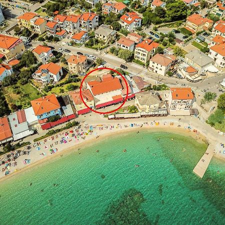 Apartment Bojan With Terrace And Sea View Baška Kültér fotó
