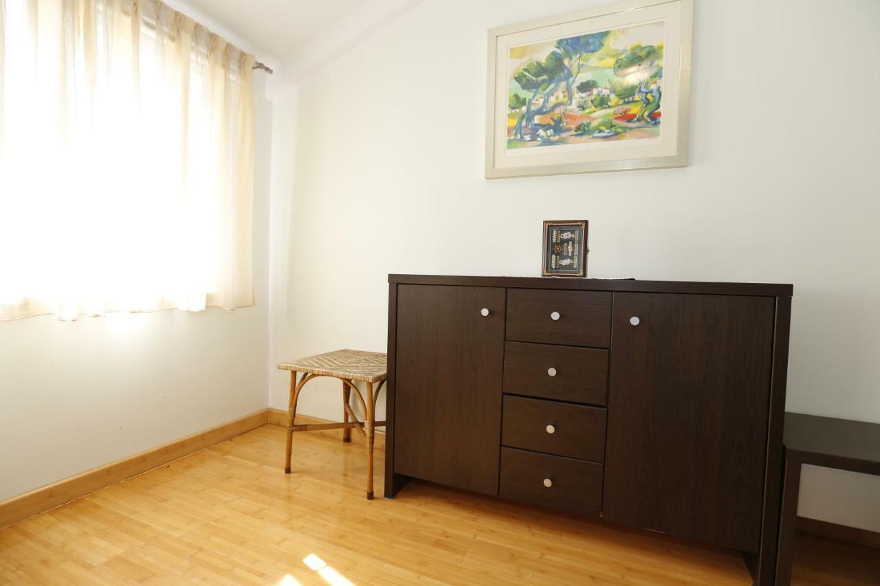 Apartment Bojan With Terrace And Sea View Baška Kültér fotó